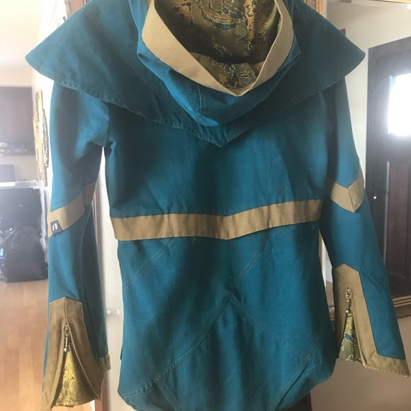 Jacket - Picture 3 of 5